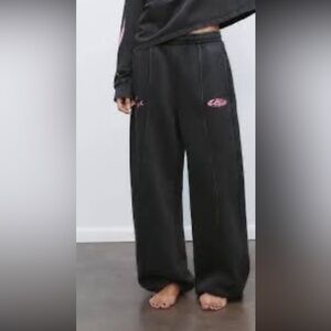 Zara Women Large Black Fleeced Joggers